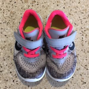 Toddler Girls Nikes